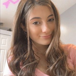 Meet your Posher, Ava